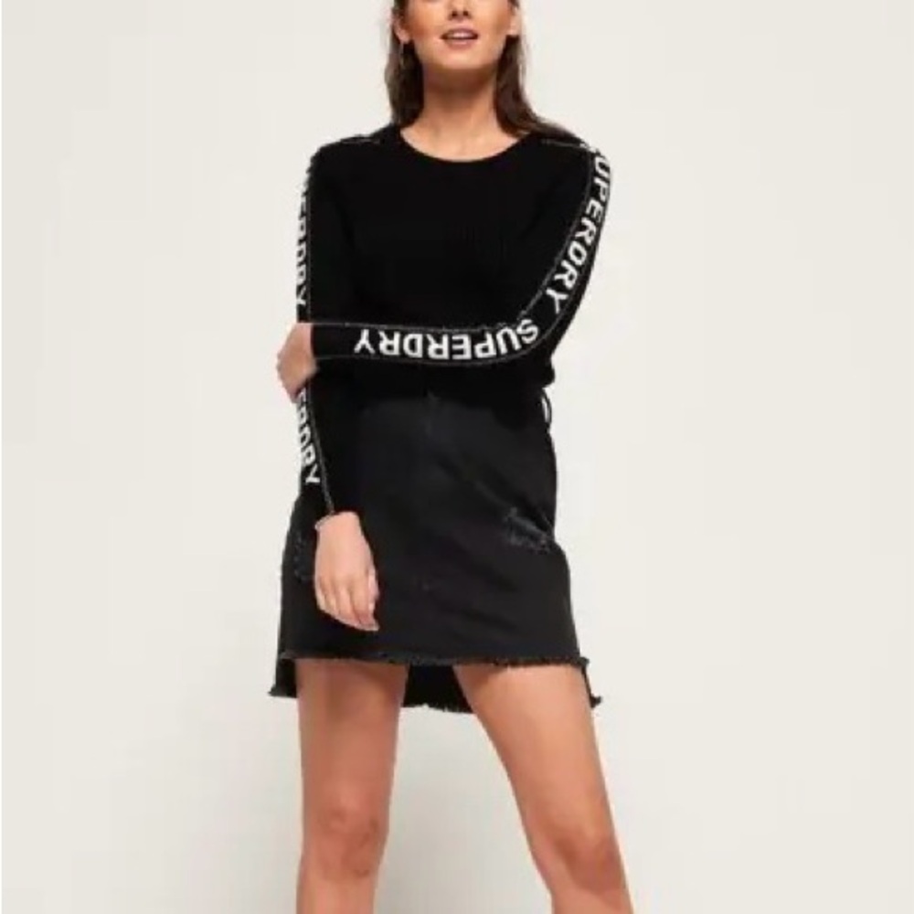 Urban Street Sleeve Logo Jumper • Sweater